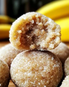 No-Bake Banana Cinnamon Energy Bites